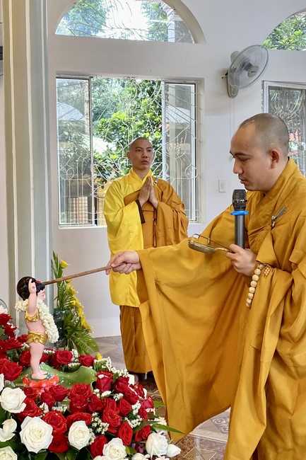 Buddha's Birthday Ceremony at Bao Quang Pagoda