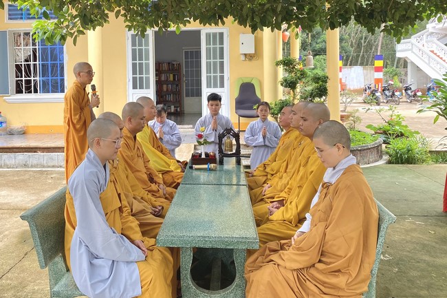 Buddha's Birthday Ceremony at Bao Quang Pagoda