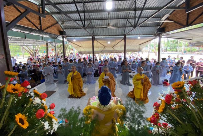 Buddha's Birthday Ceremony at a Hoang Phap Pagoda branch, Cu Chi