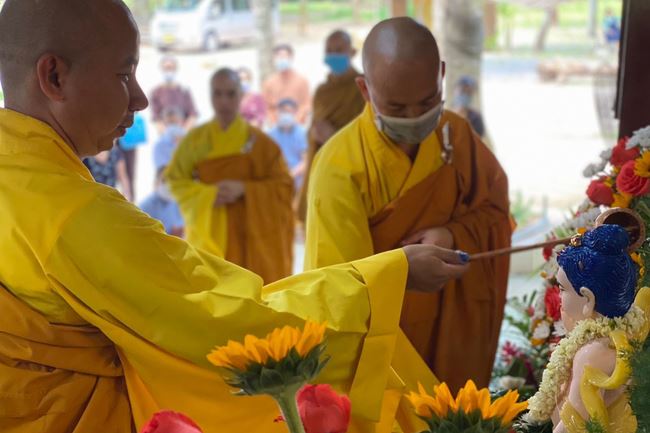 Buddha's Birthday Ceremony at a Hoang Phap Pagoda branch, Cu Chi