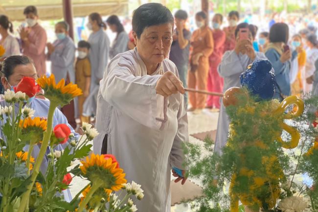 Buddha's Birthday Ceremony at a Hoang Phap Pagoda branch, Cu Chi