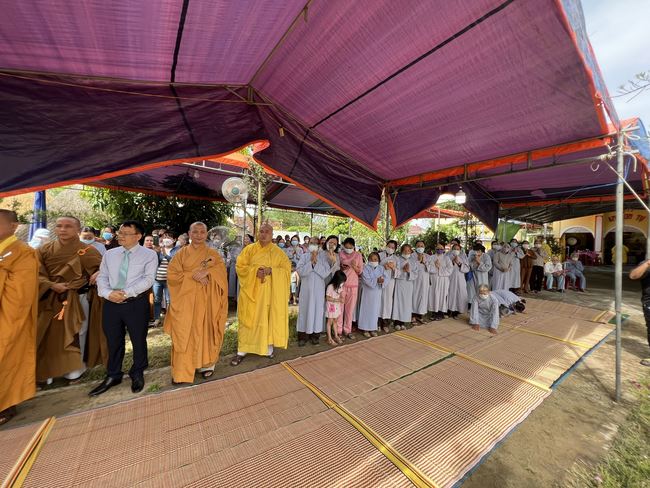 Lễ chú nguyện rót đồng đúc Đại hồng chung tại chùa An Sơn