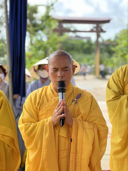 Lễ chú nguyện rót đồng đúc Đại hồng chung tại chùa An Sơn