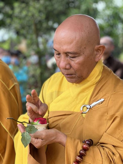 Lễ chú nguyện rót đồng đúc Đại hồng chung tại chùa An Sơn