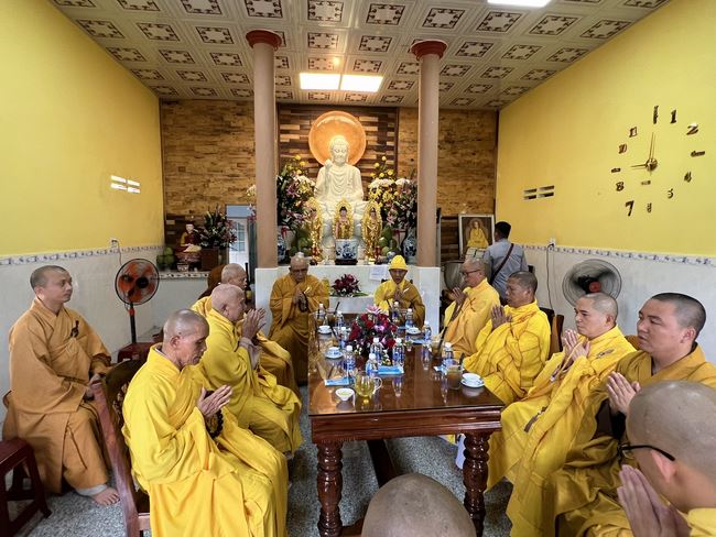 Lễ chú nguyện rót đồng đúc Đại hồng chung tại chùa An Sơn