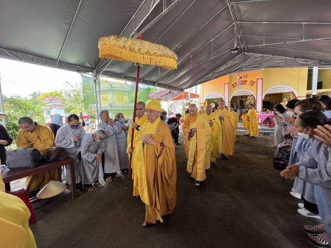 Lễ chú nguyện rót đồng đúc Đại hồng chung tại chùa An Sơn