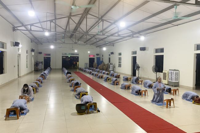 Repentant Ceremony at Dong Cao pagoda in Thanh Hoa