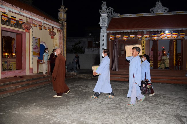 Lễ Cầu an ở chùa Linh Phượng, Nam Định