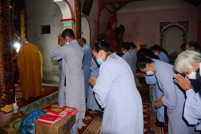 Lễ Cầu an ở chùa Linh Phượng, Nam Định