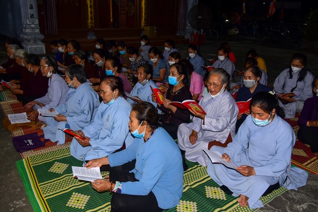 Lễ Cầu an ở chùa Linh Phượng, Nam Định