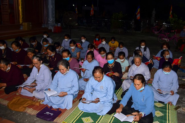 Lễ Cầu an ở chùa Linh Phượng, Nam Định