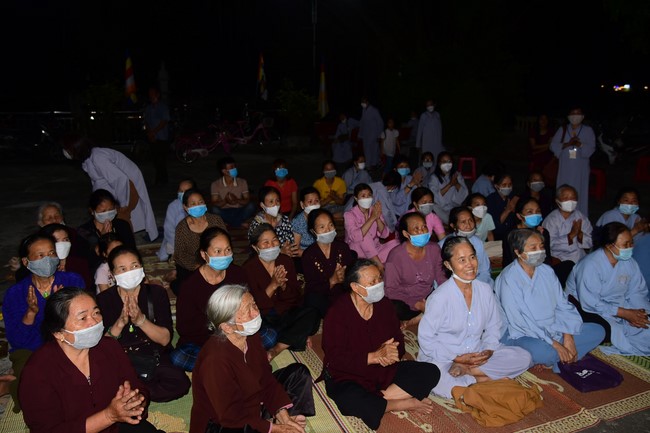 Lễ Cầu an ở chùa Linh Phượng, Nam Định