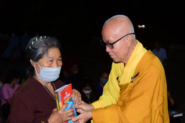 Lễ Cầu an ở chùa Linh Phượng, Nam Định