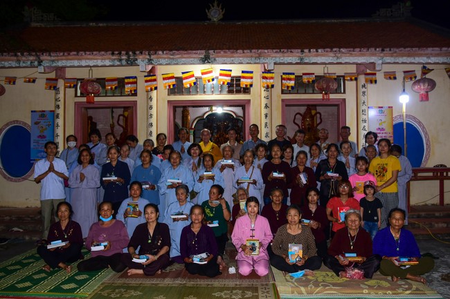 Lễ Cầu an ở chùa Linh Phượng, Nam Định