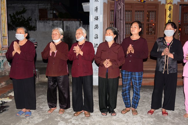 Lễ Cầu an ở chùa Linh Phượng, Nam Định