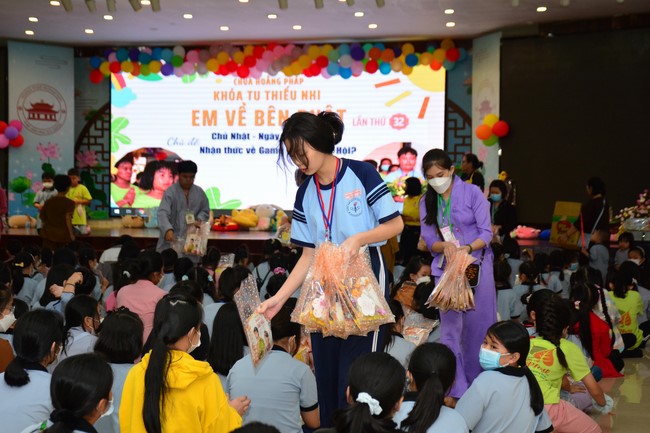 The 32nd Kid Playground