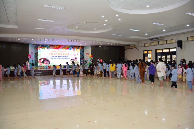 The 32nd Kid Playground