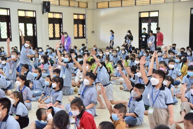 The 32nd Kid Playground