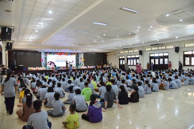 The 32nd Kid Playground