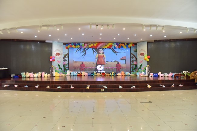 The 32nd Kid Playground