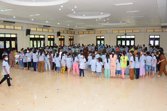 The 32nd Kid Playground