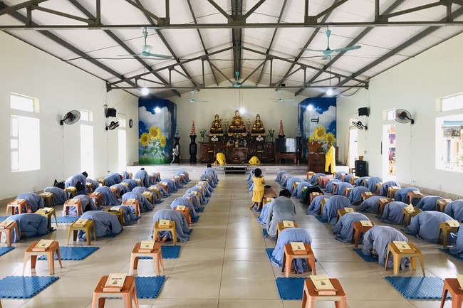 One - Day Retreat at Dong Cao pagoda