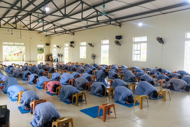 One - Day Retreat at Dong Cao pagoda
