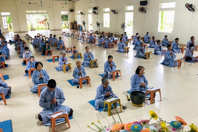 One - Day Retreat at Dong Cao pagoda
