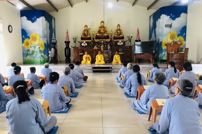 One - Day Retreat at Dong Cao pagoda
