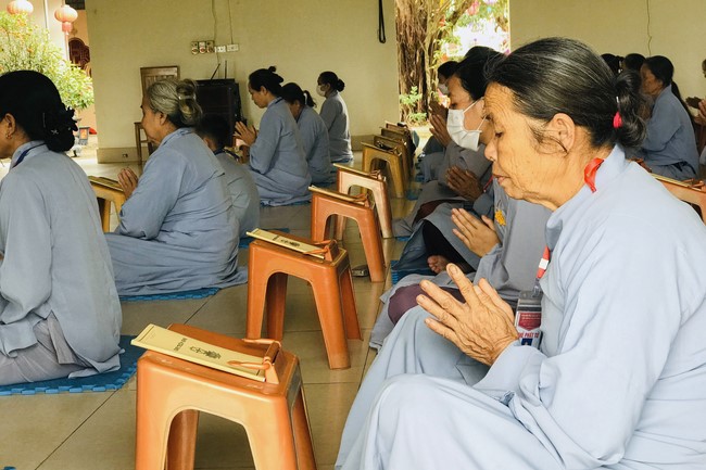 One - Day Retreat at Dong Cao pagoda