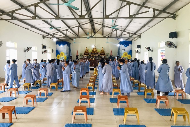 One - Day Retreat at Dong Cao pagoda