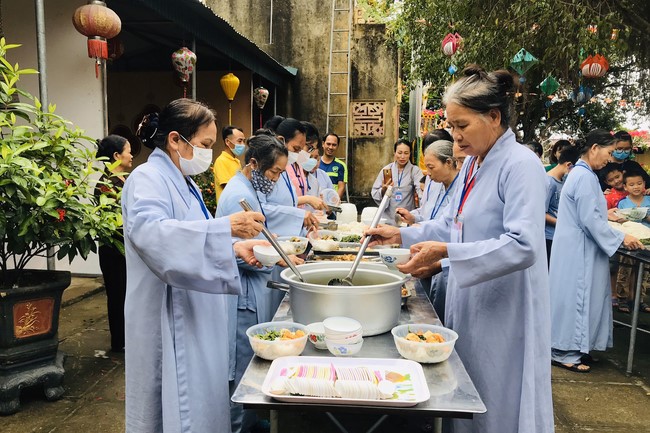 One - Day Retreat at Dong Cao pagoda