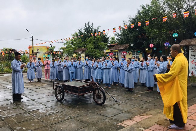One - Day Retreat at Dong Cao pagoda