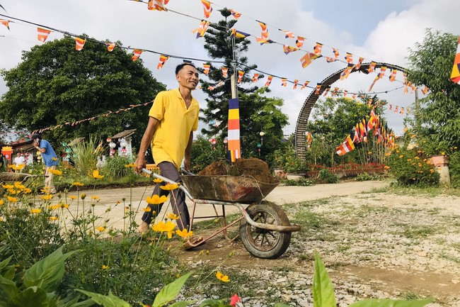 One - Day Retreat at Dong Cao pagoda