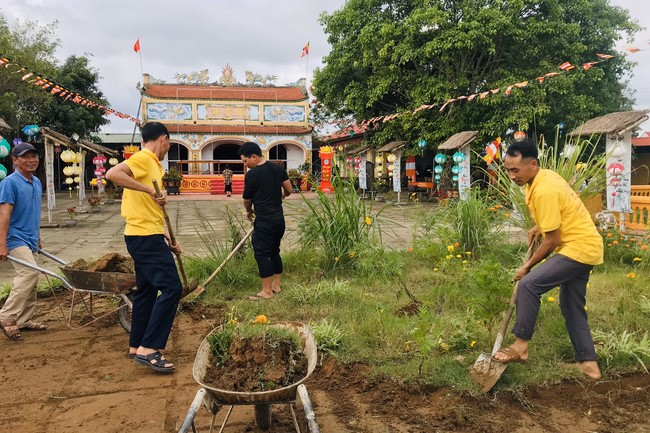 One - Day Retreat at Dong Cao pagoda