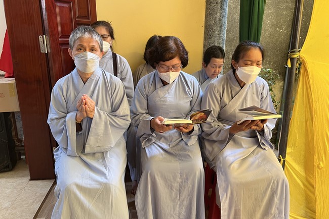 Cúng dường trai Tăng kỳ siêu tại Nam Định