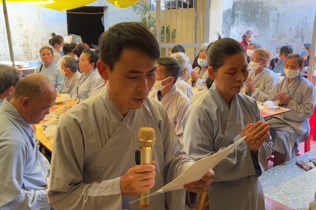 Cúng dường trai Tăng kỳ siêu tại Nam Định