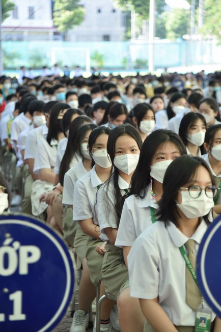 Sharing Dharma at Pétrus Ky Secondary - Primary School in Binh Duong