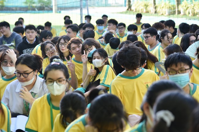 Sharing Dharma at Pétrus Ky Secondary - Primary School in Binh Duong