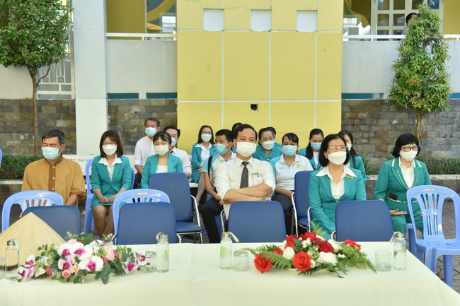 Sharing Dharma at Pétrus Ky Secondary - Primary School in Binh Duong