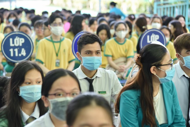 Sharing Dharma at Pétrus Ky Secondary - Primary School in Binh Duong