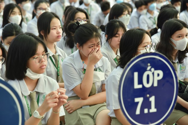 Sharing Dharma at Pétrus Ky Secondary - Primary School in Binh Duong