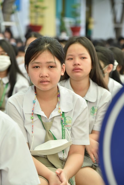 Sharing Dharma at Pétrus Ky Secondary - Primary School in Binh Duong