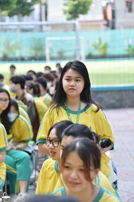 Sharing Dharma at Pétrus Ky Secondary - Primary School in Binh Duong