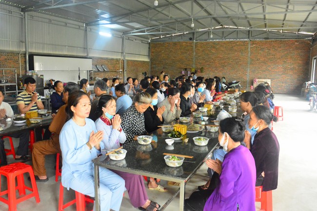 The 2nd One-day Peace Retreat  at Tu Phap Co Tu Pagoda