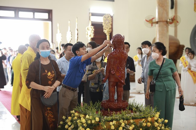 Đại lễ Phật đản chùa Cổ Am