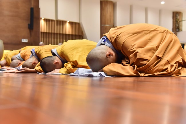 Khoá tu “Sài Gòn Cũng An Nhiên” – CLB Nhân sinh