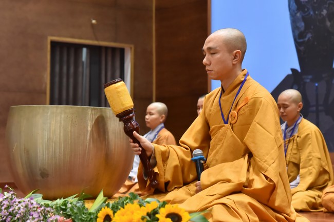 Khoá tu “Sài Gòn Cũng An Nhiên” – CLB Nhân sinh