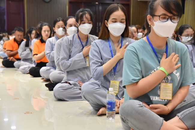 Khoá tu “Sài Gòn Cũng An Nhiên” – CLB Nhân sinh