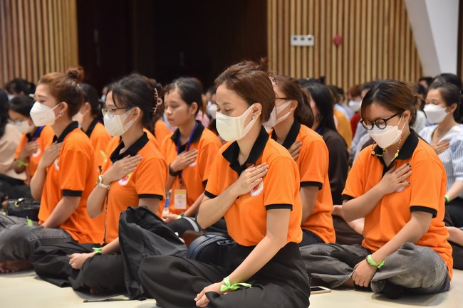 Khoá tu “Sài Gòn Cũng An Nhiên” – CLB Nhân sinh